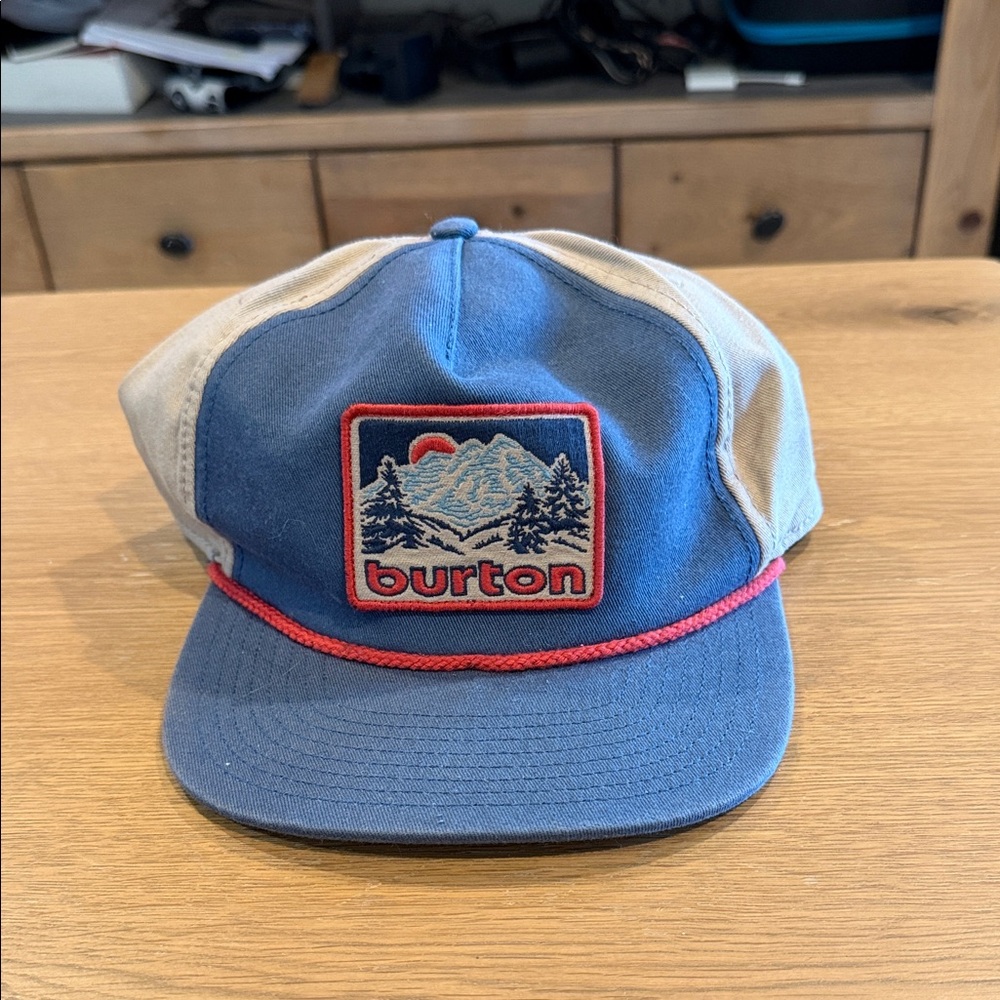 Burton snap back hat